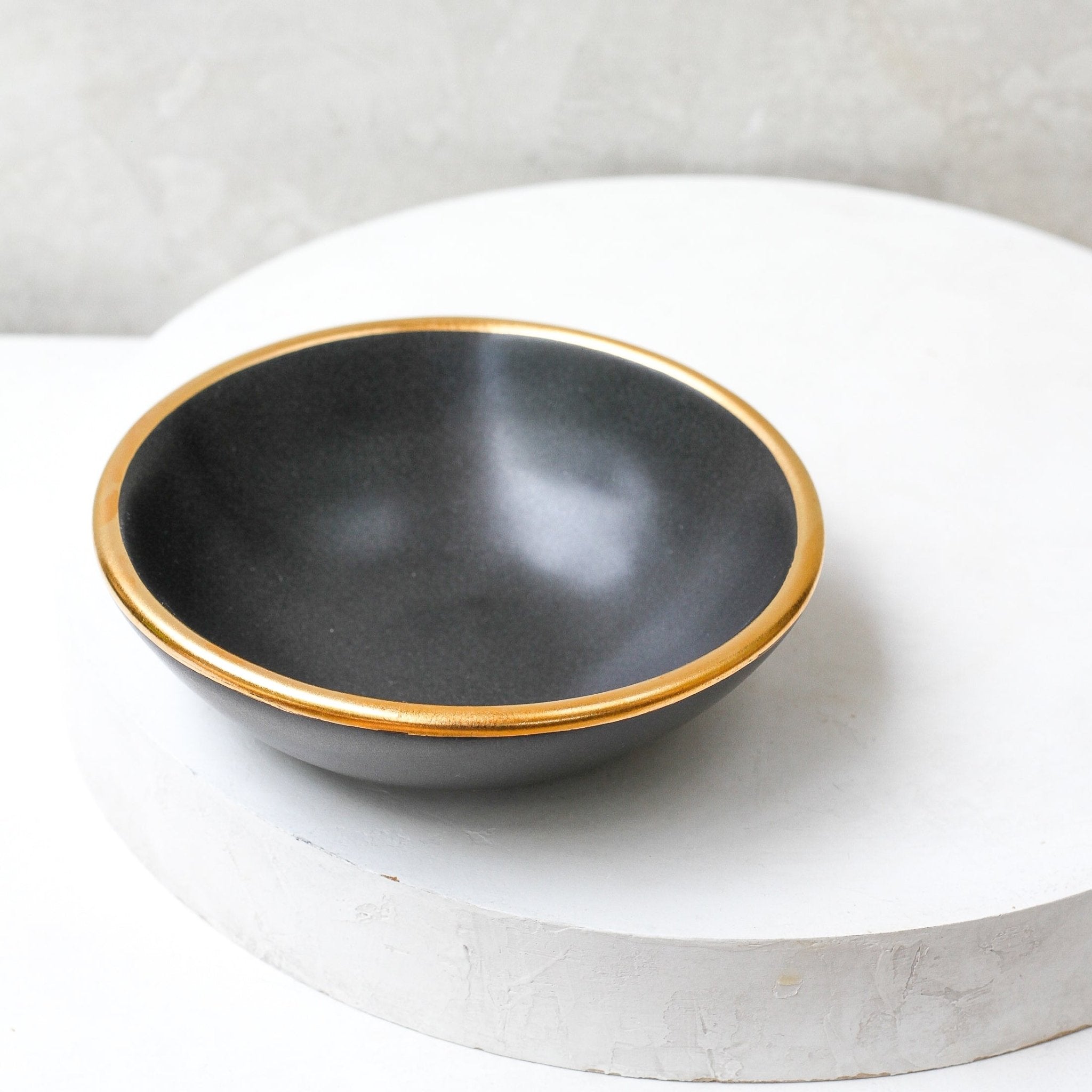 Charcoal Trinket Bowl - Apricity Ceramics
