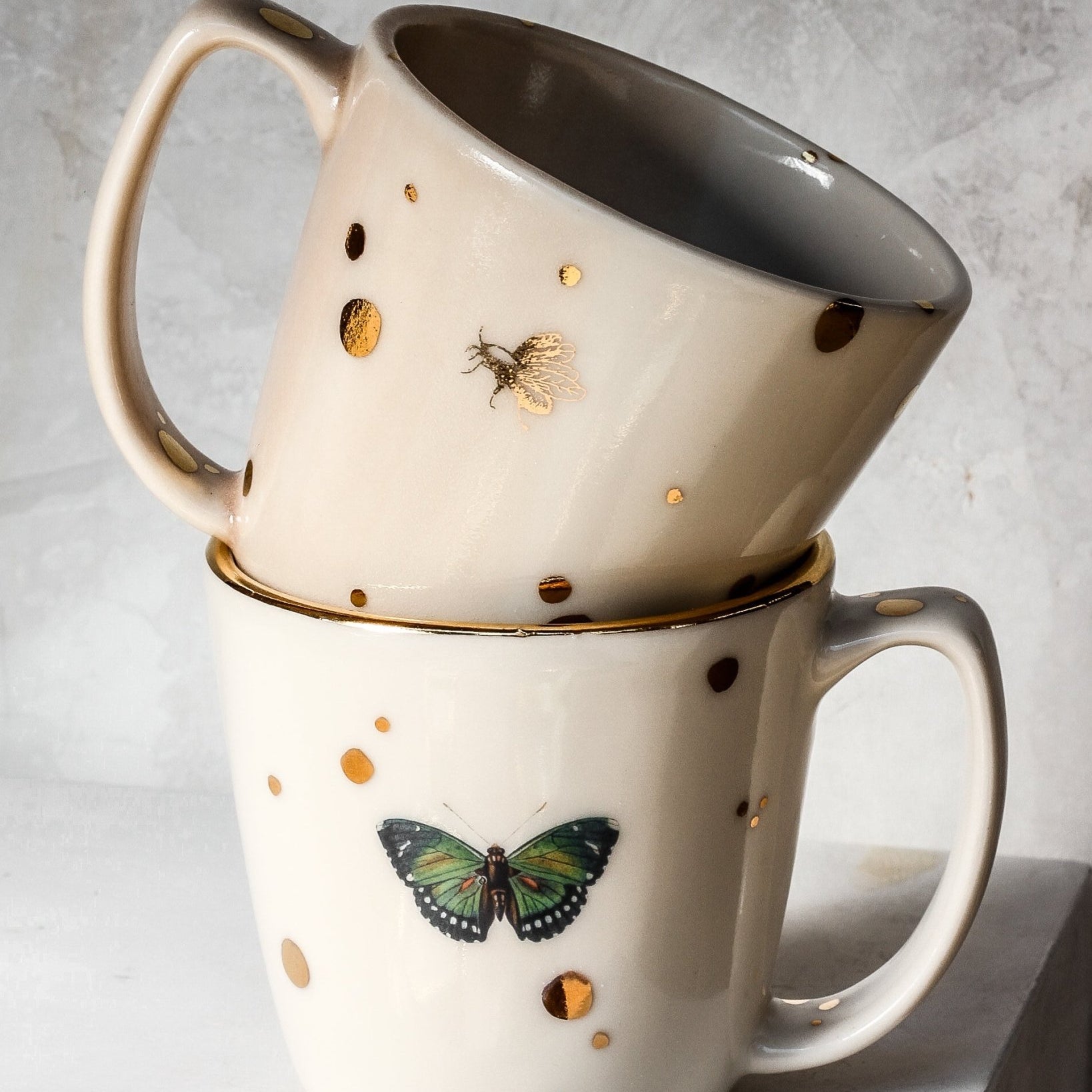 Drops of Honey Bee Mug - Apricity Ceramics