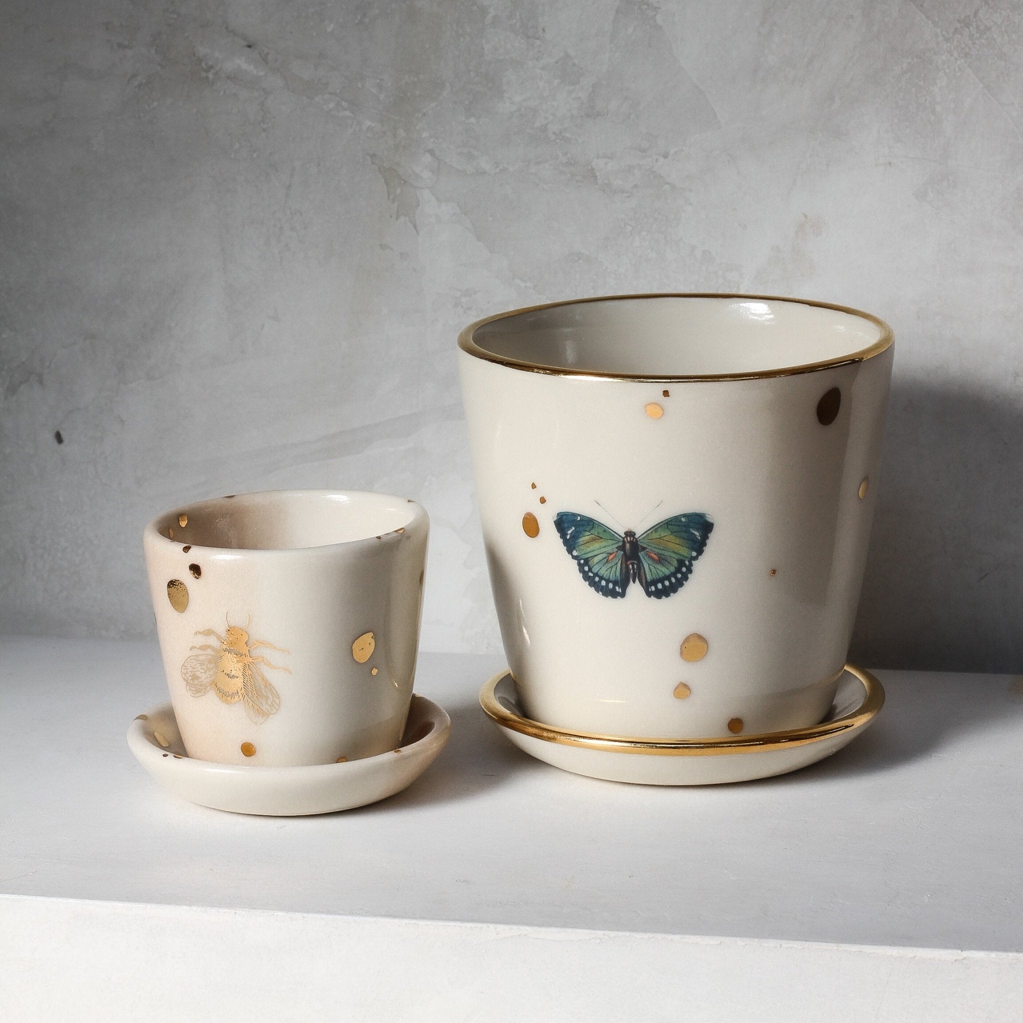 Drops of Honey Bee Small Planter - Apricity Ceramics