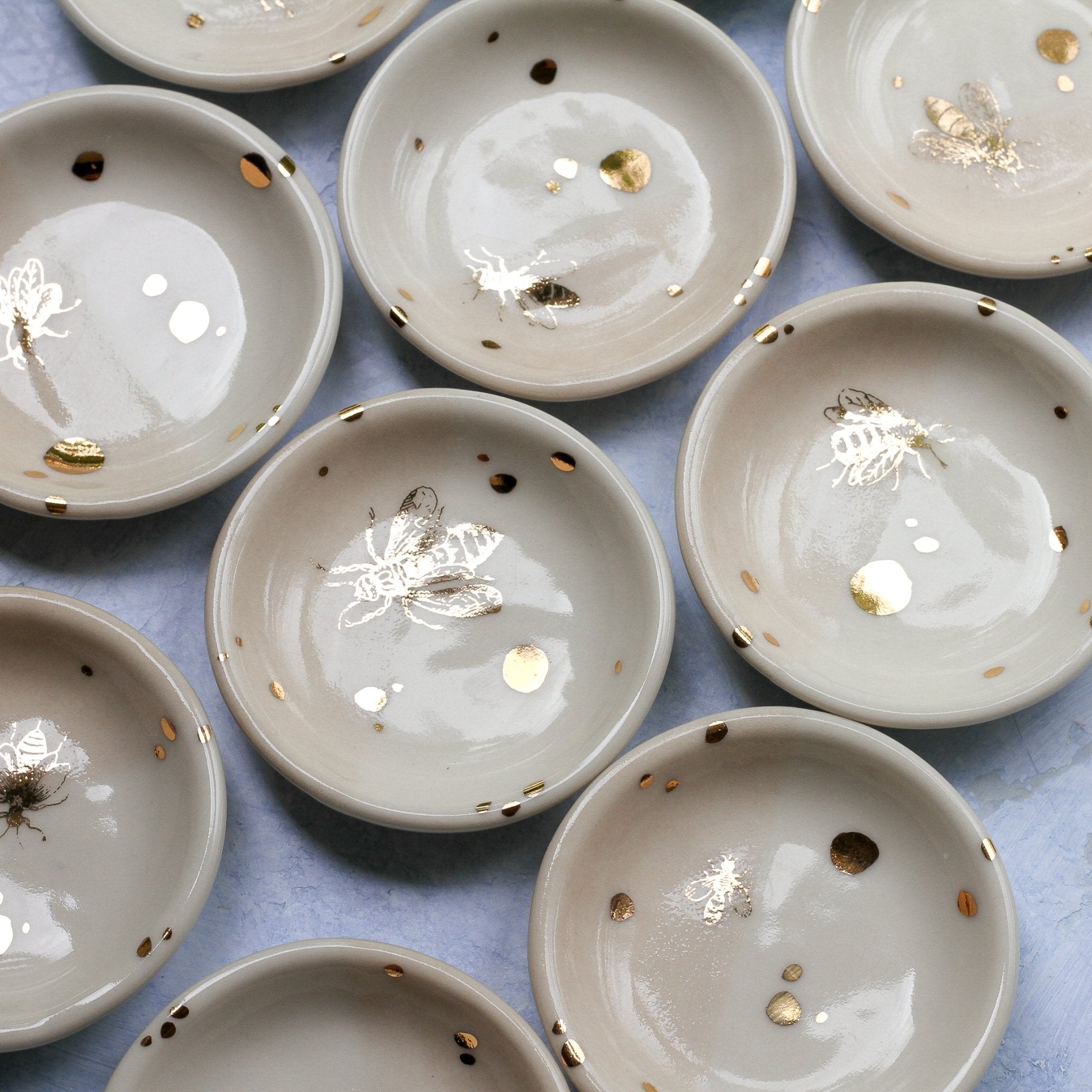 Drops of Honey Bee Trinket Dish - Apricity Ceramics