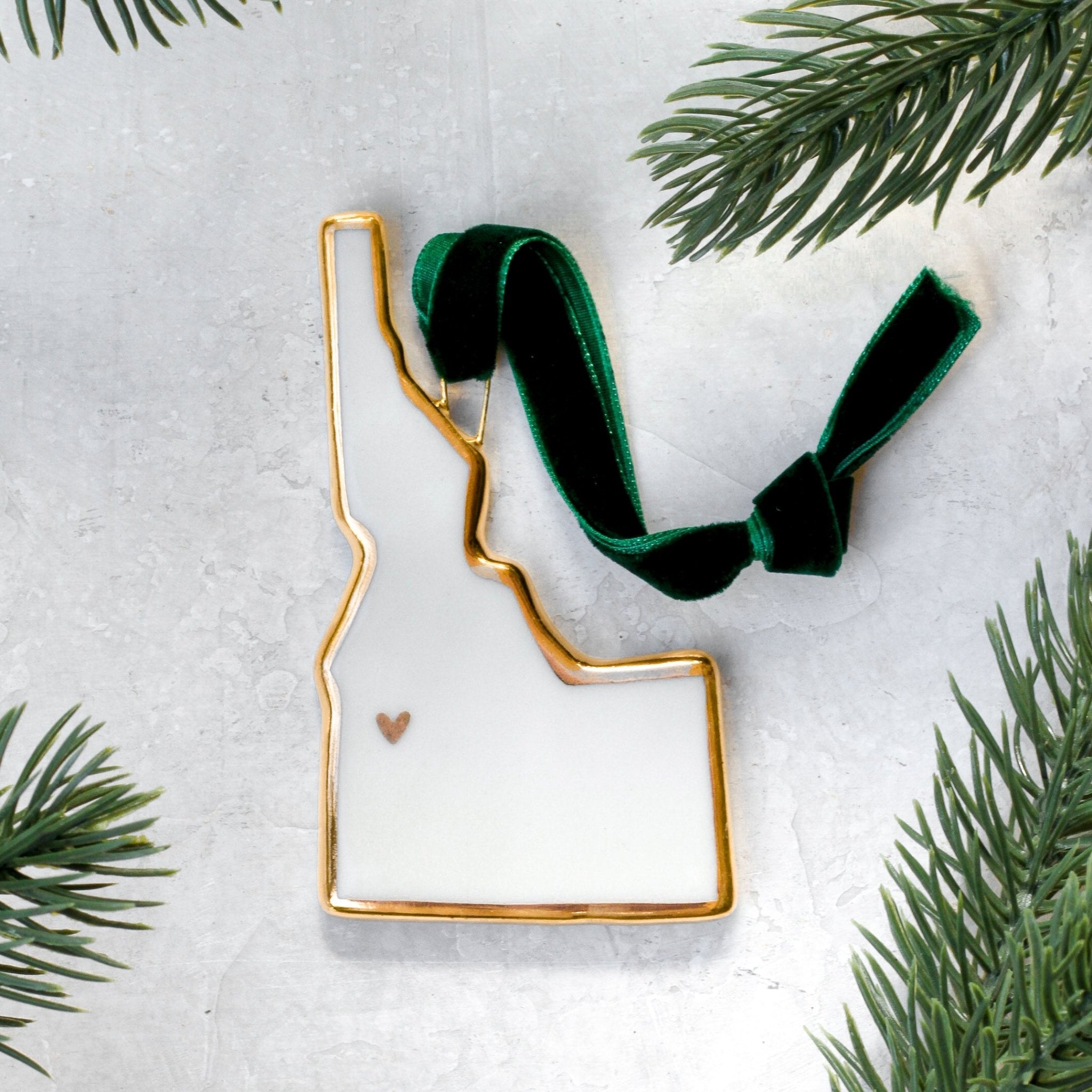 USA State Ornament - Apricity Ceramics