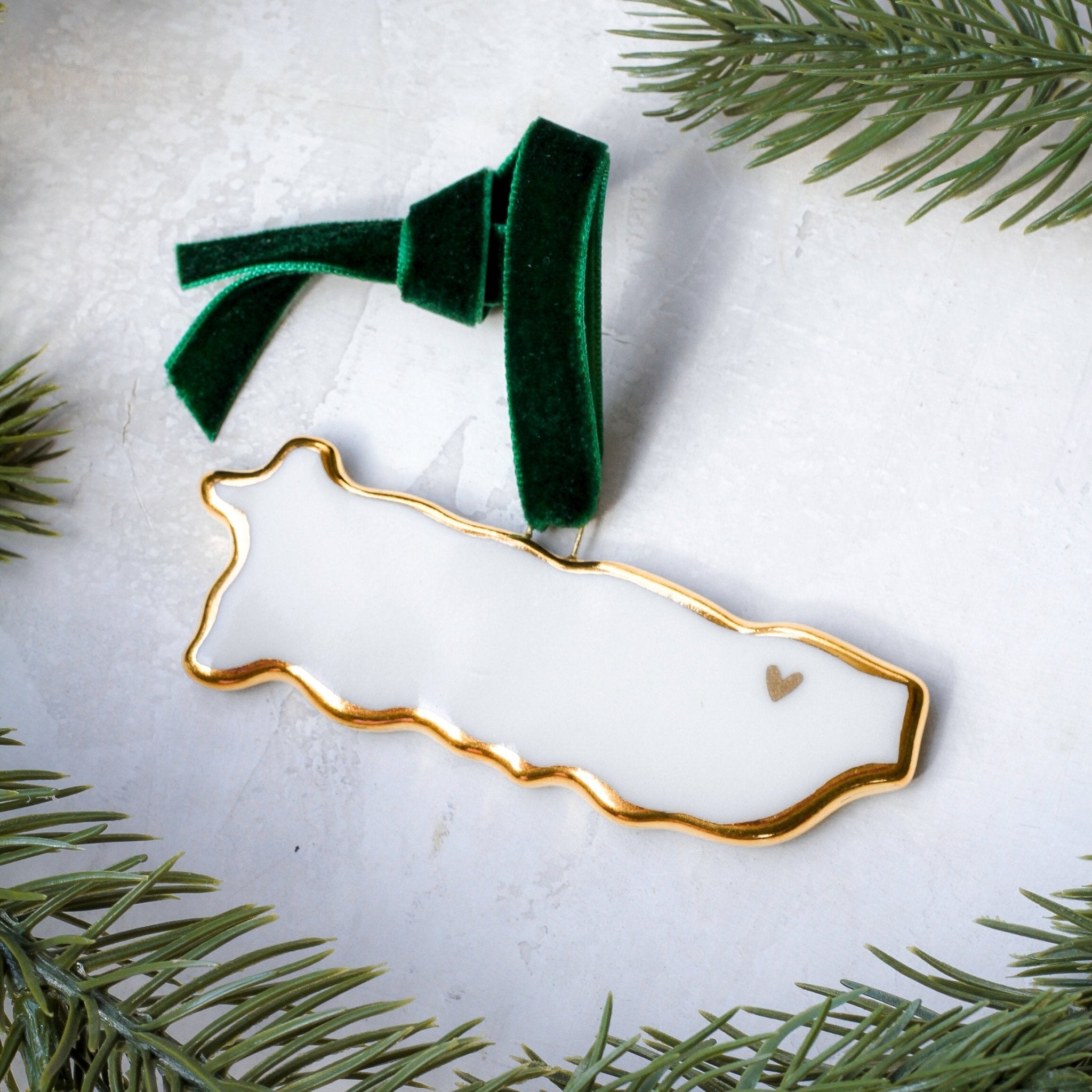 USA State Ornament - Apricity Ceramics