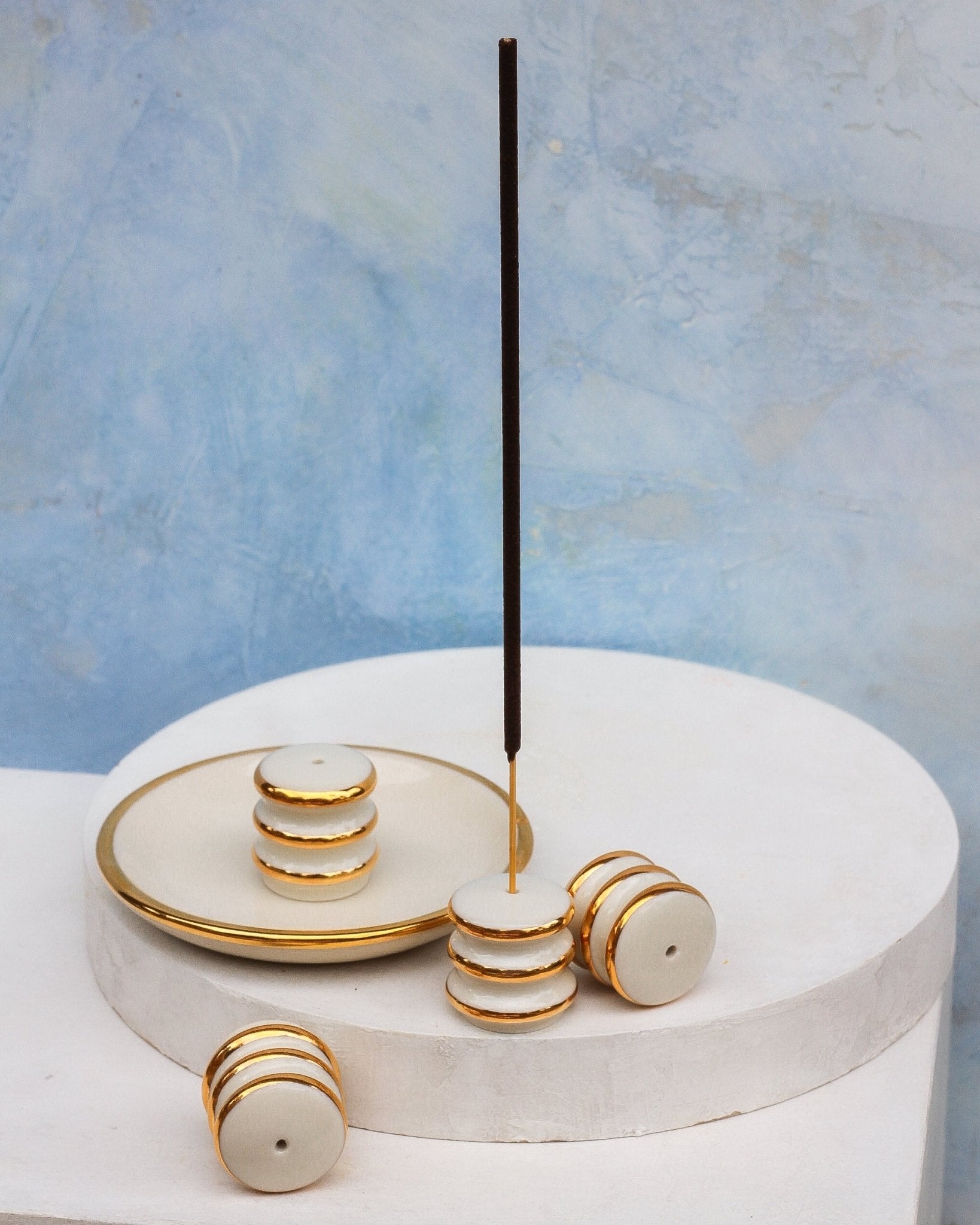 Wiggle Incense Holder - Apricity Ceramics