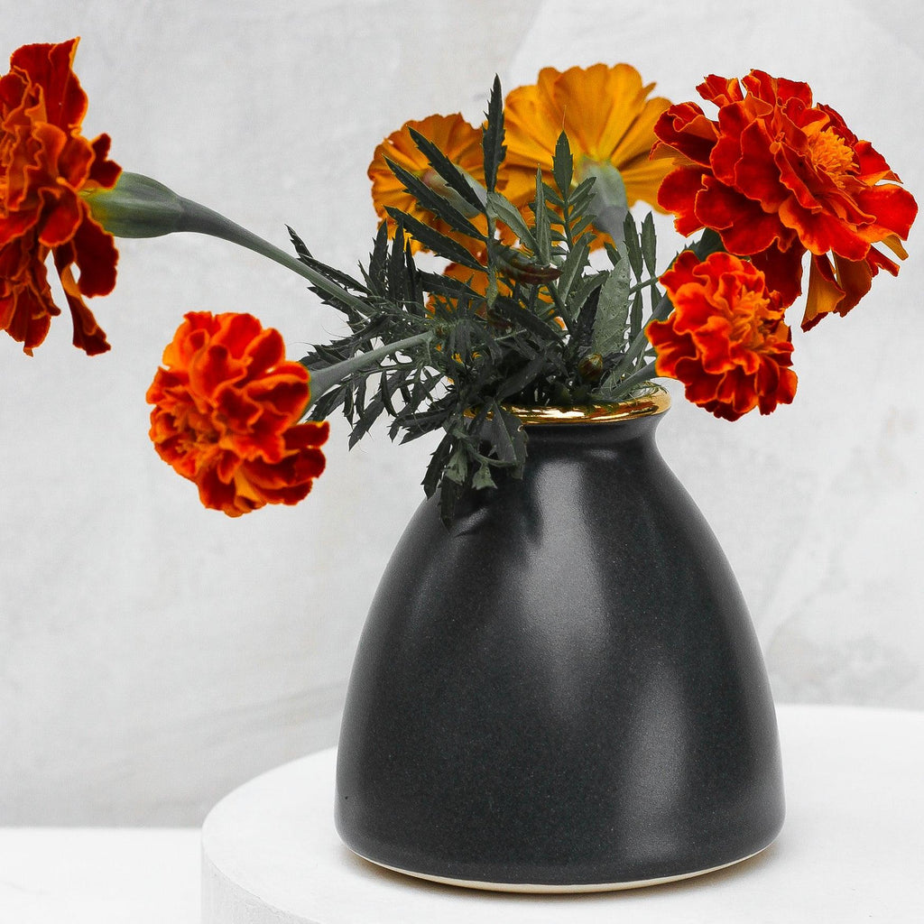 Charcoal Bud Vase - Apricity Ceramics 