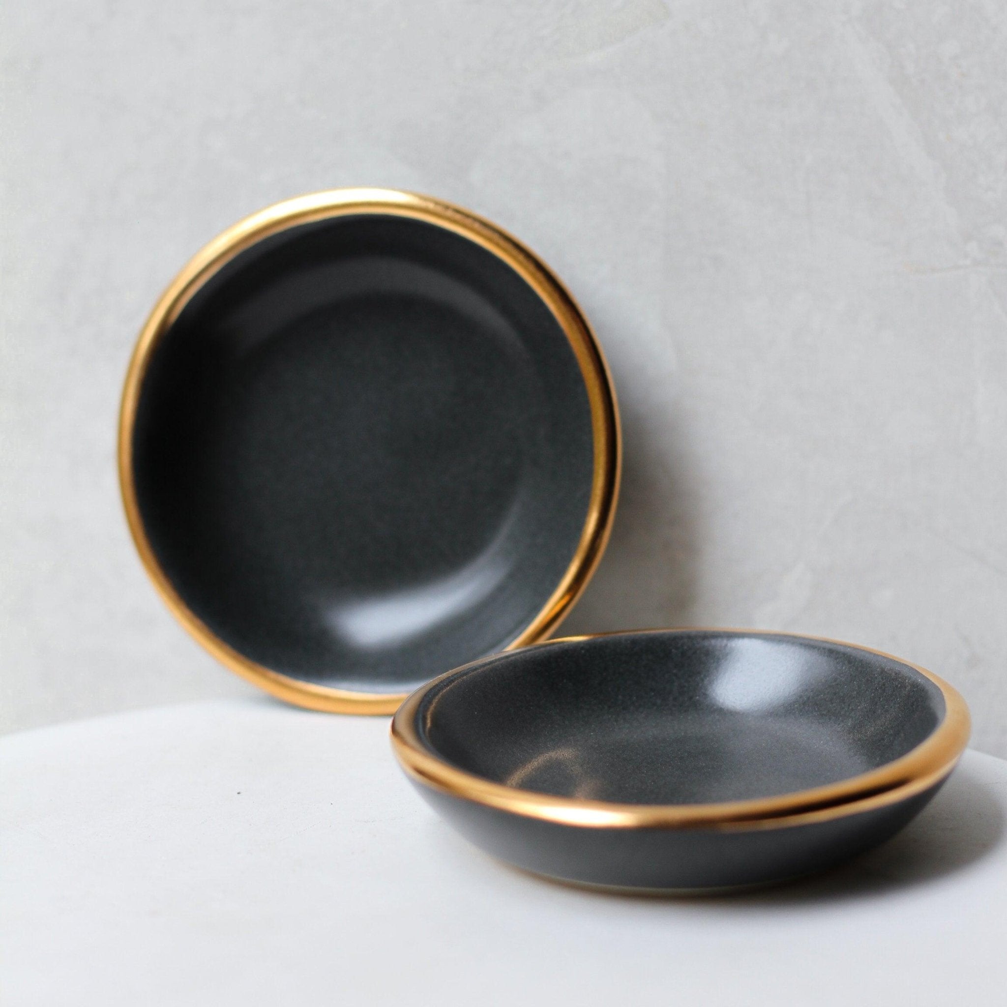 Charcoal Trinket Dish - Apricity Ceramics