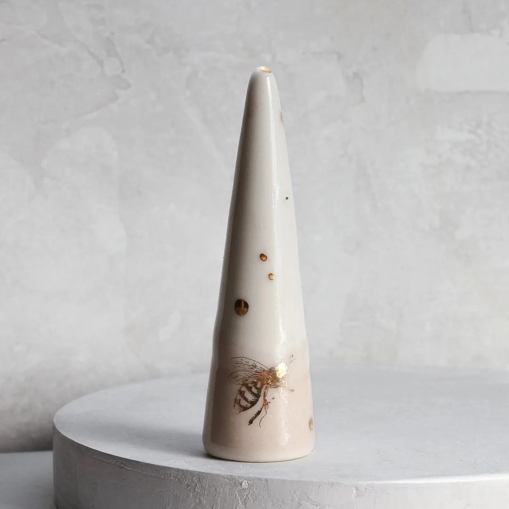 Drops of Honey Ring Cone